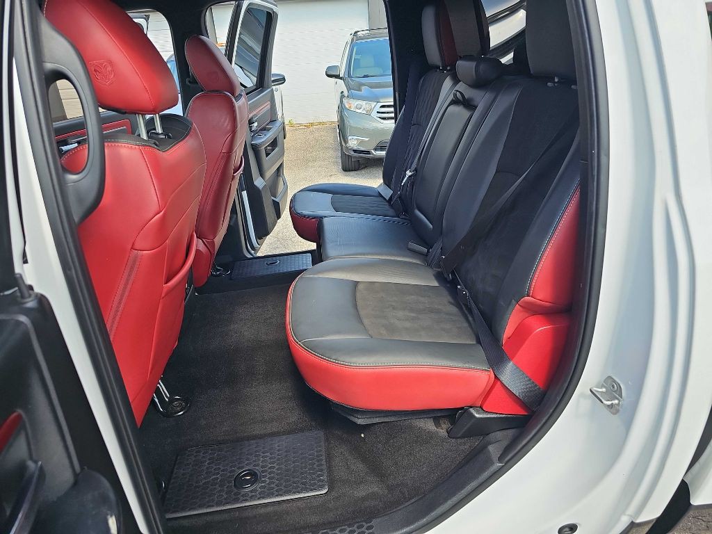 2016 RAM 1500 Image 45