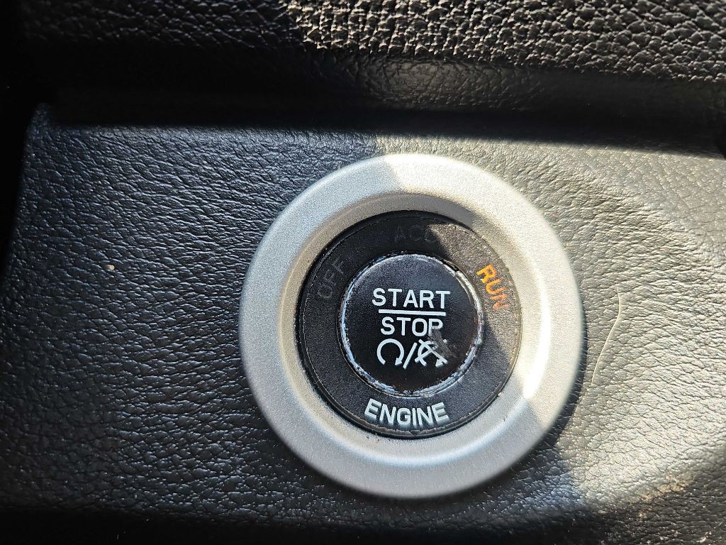 2016 RAM 1500 Image 72