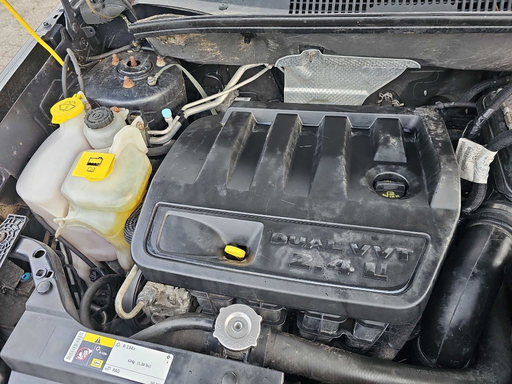 2014 Jeep Compass Image 17