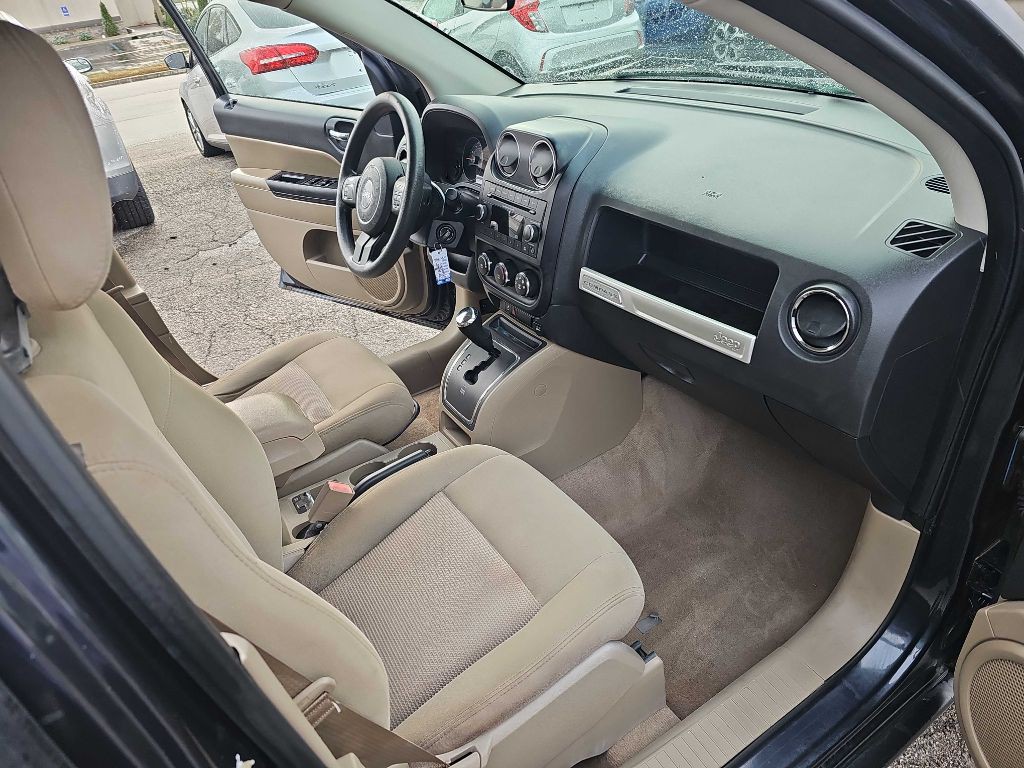 2014 Jeep Compass Image 23