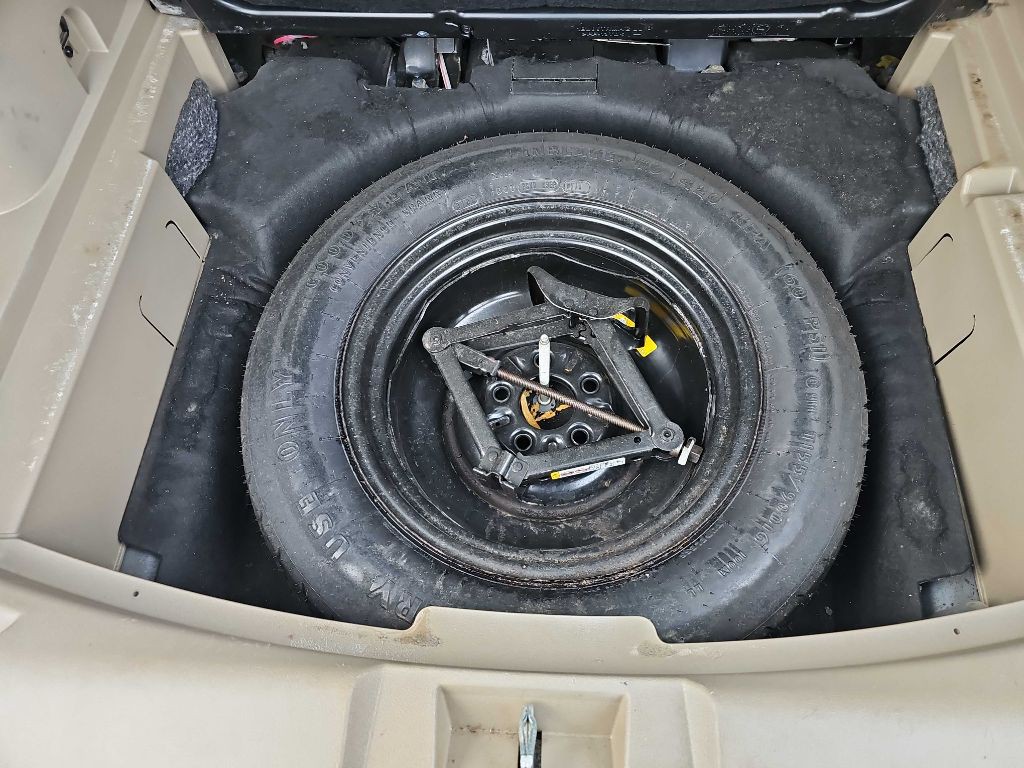 2014 Jeep Compass Image 29