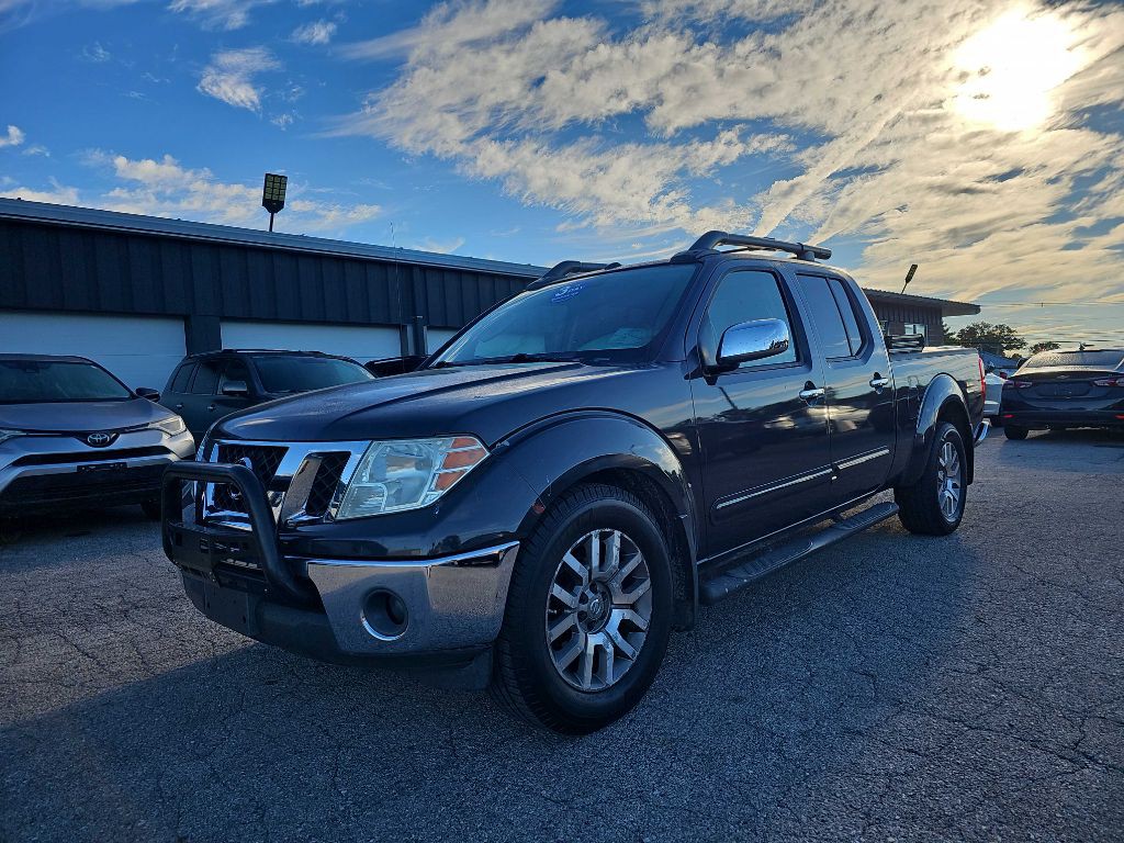 2010 Nissan Frontier Image 2