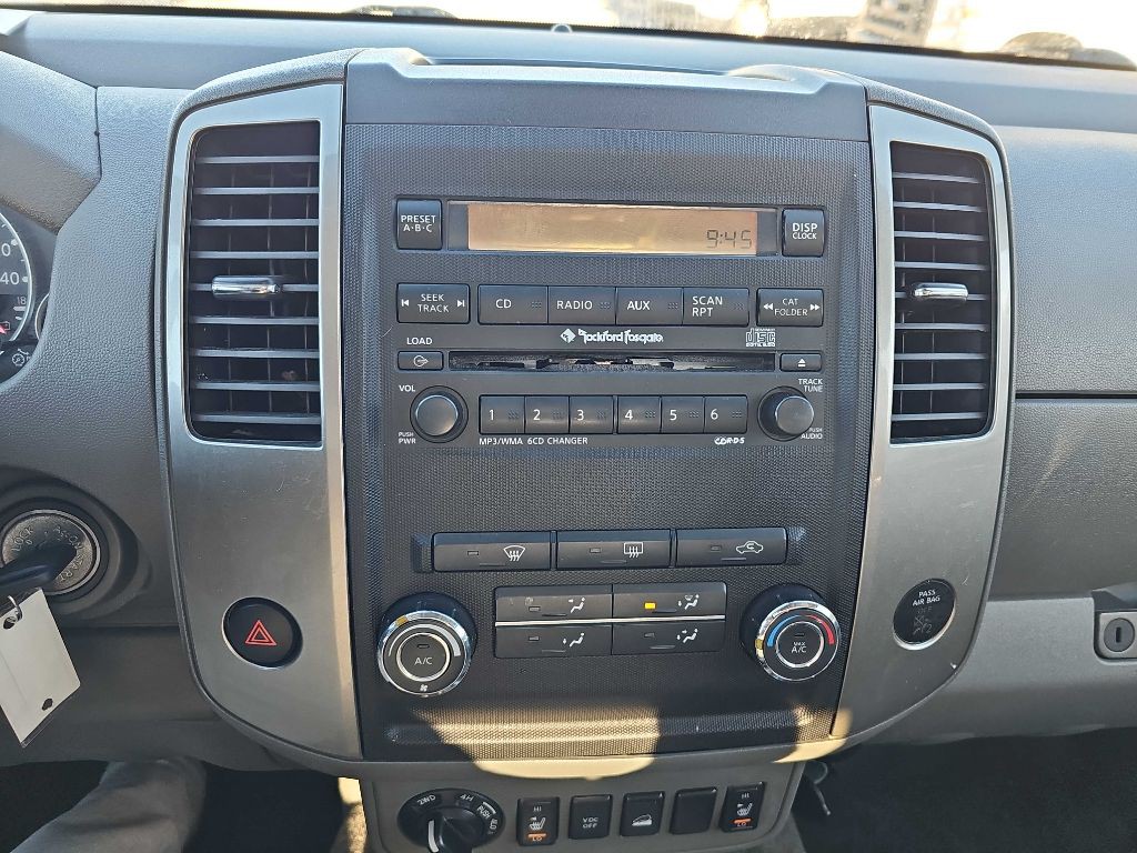 2010 Nissan Frontier Image 50