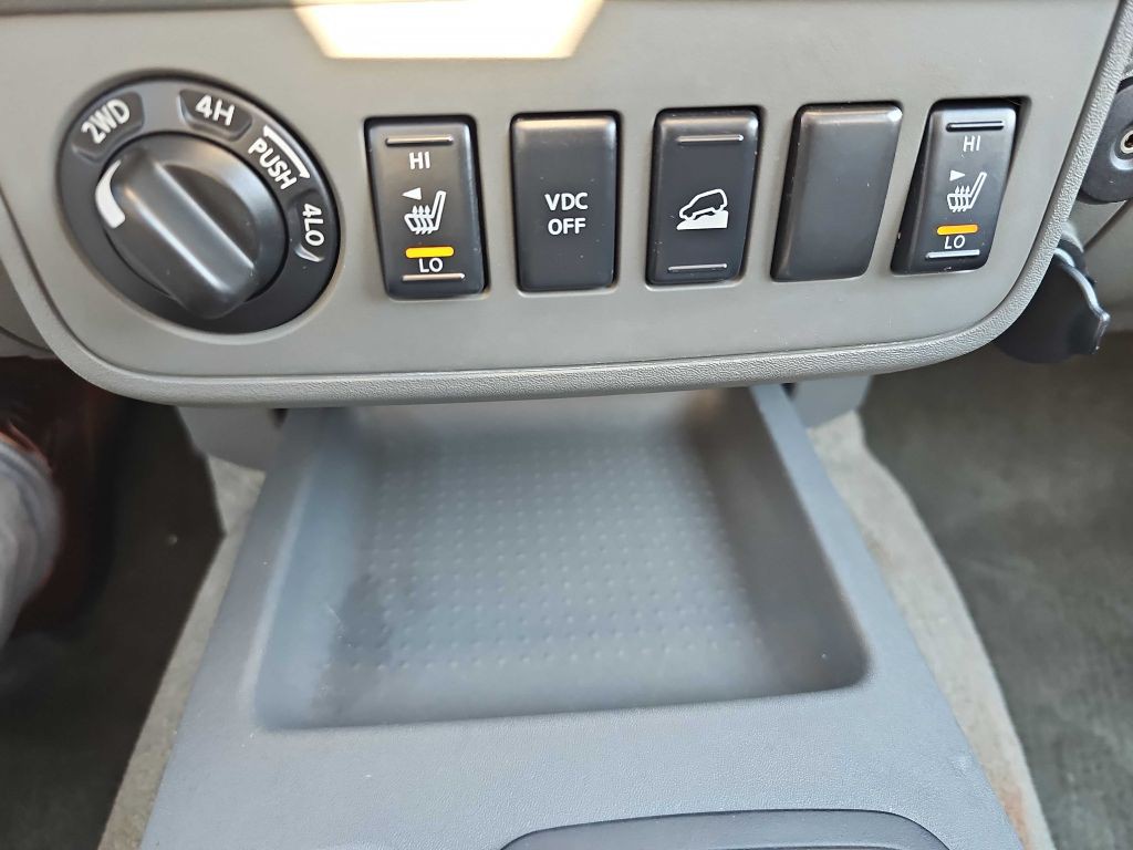 2010 Nissan Frontier Image 51