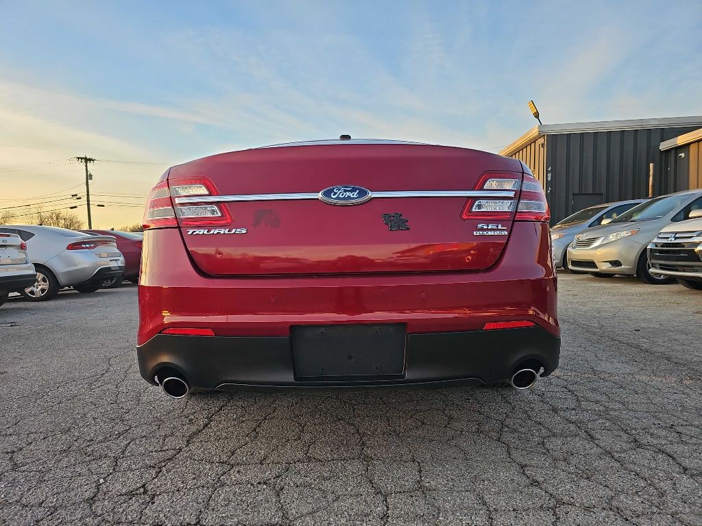 2013 Ford Taurus Image 12