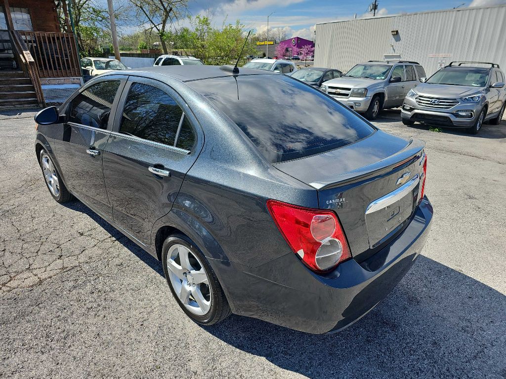 2016 Chevrolet Sonic Image 10