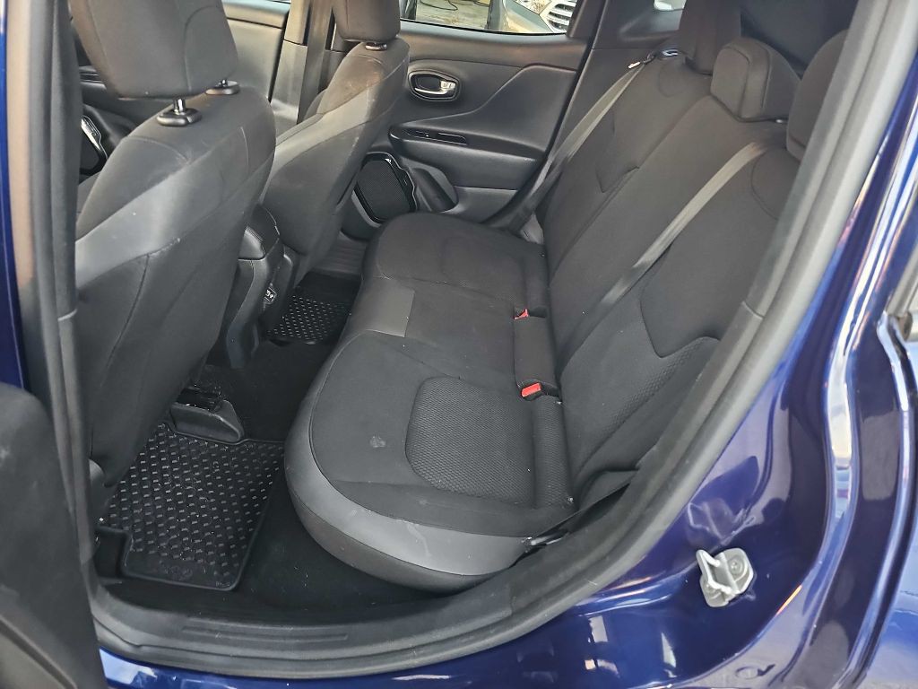 2018 Jeep Renegade Image 21