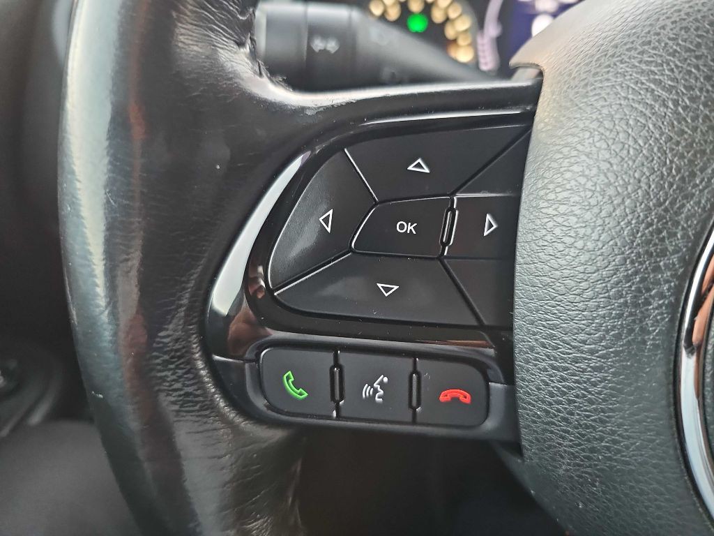 2018 Jeep Renegade Image 32