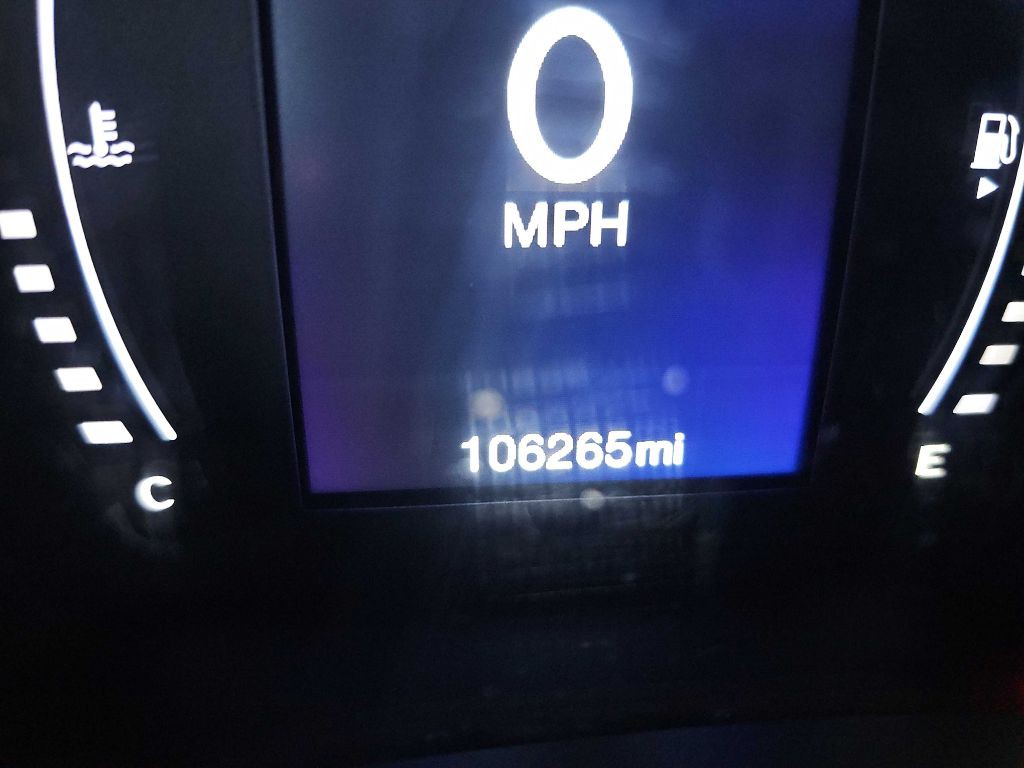 2018 Jeep Renegade Image 38