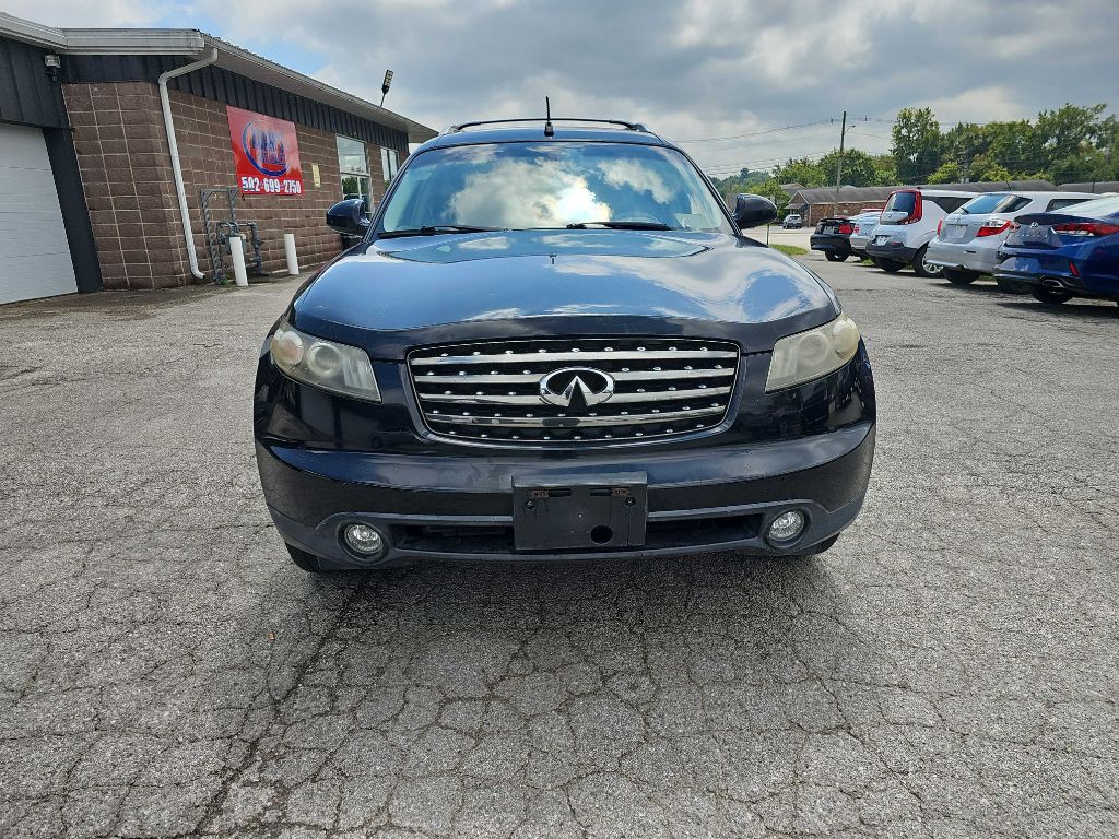 2005 INFINITI FX35 Image 2