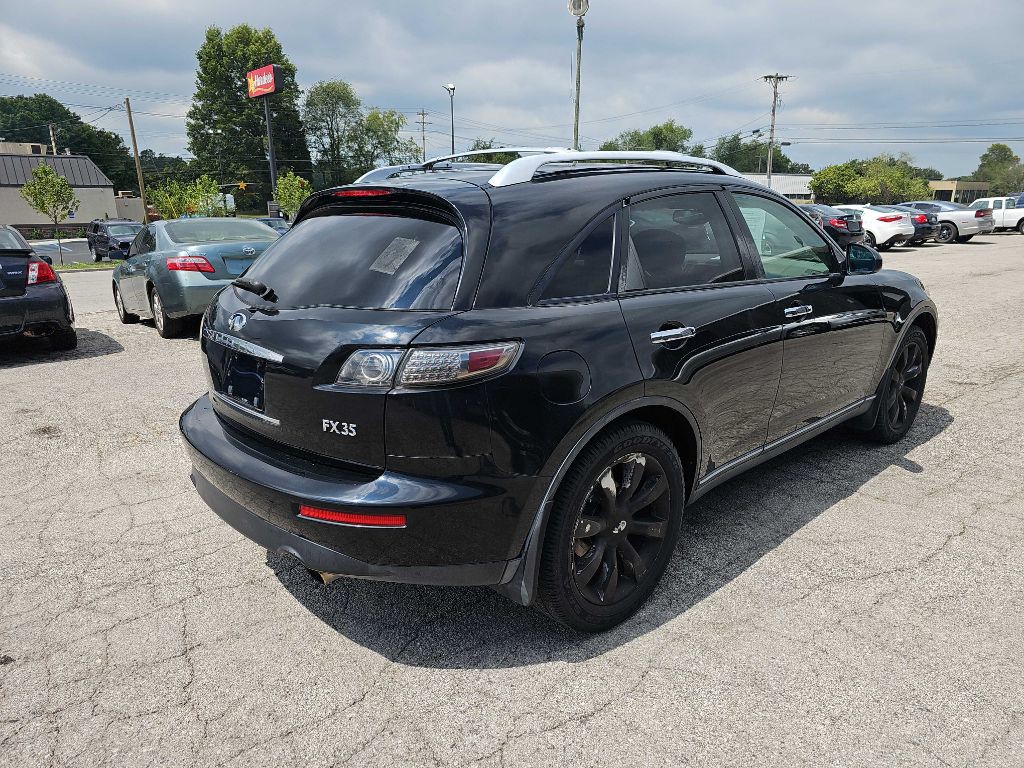 2005 INFINITI FX35 Image 5