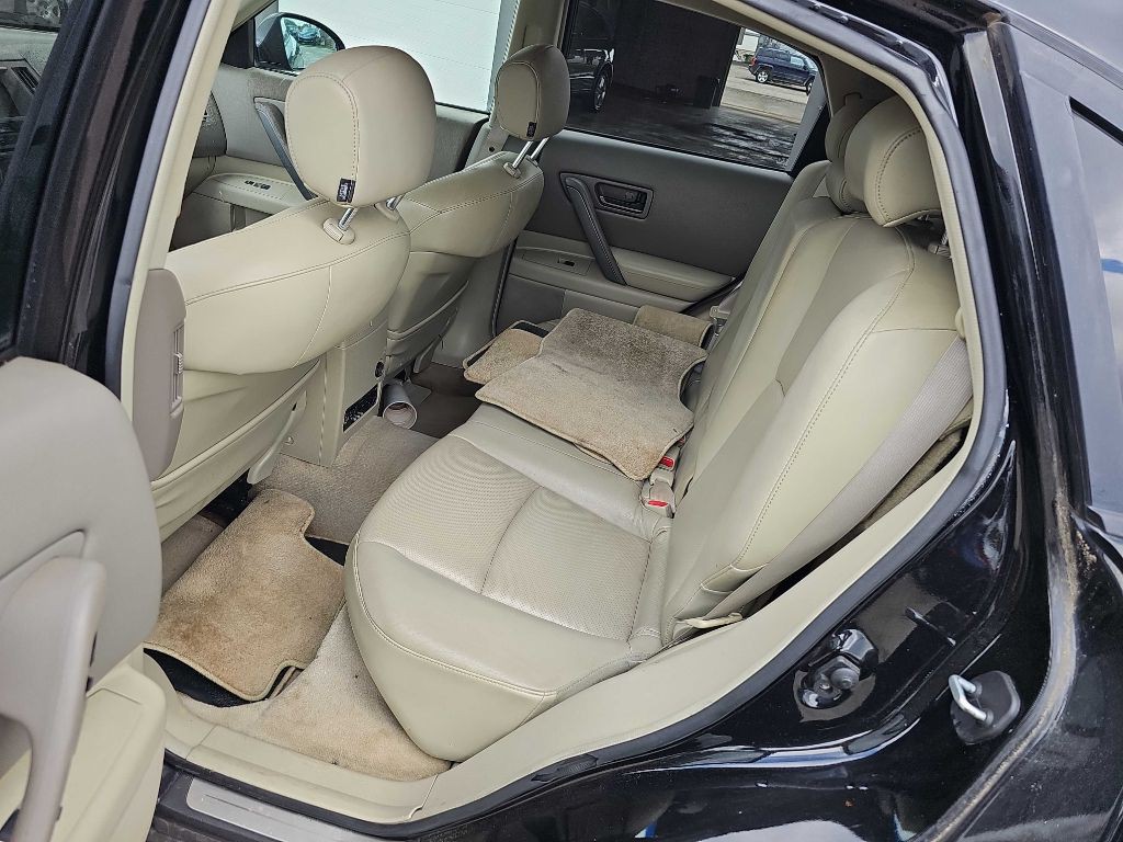 2005 INFINITI FX35 Image 14