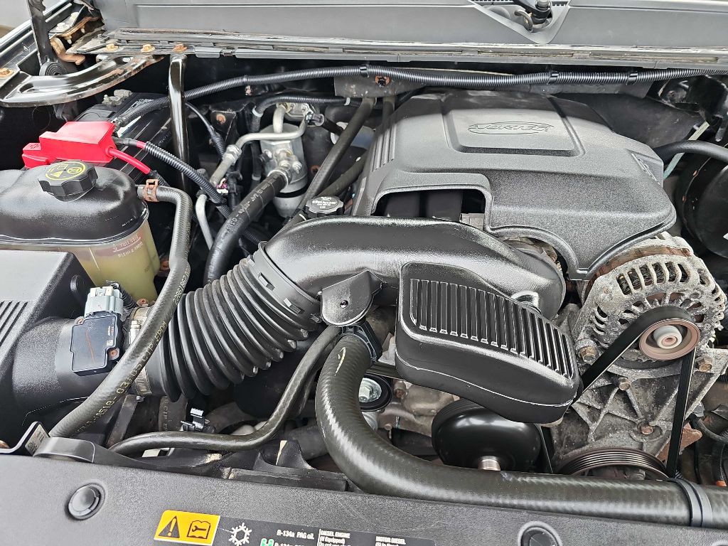 2013 Cadillac Escalade Image 33