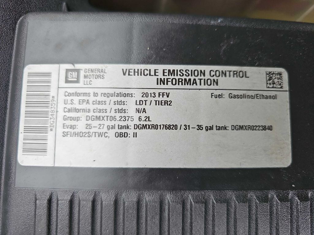 2013 Cadillac Escalade Image 34