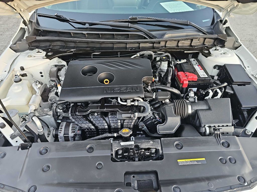 2020 Nissan Altima Image 22