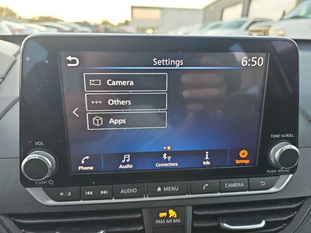 2020 Nissan Altima Image 46