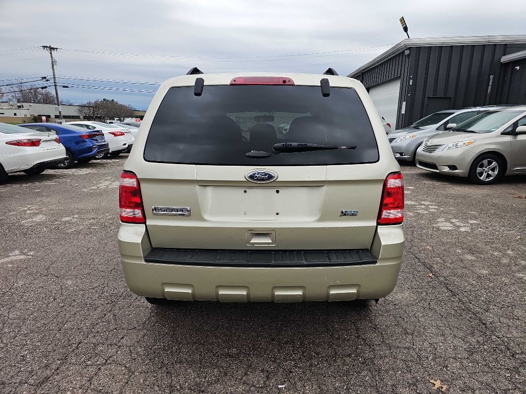 2011 Ford Escape Image 12