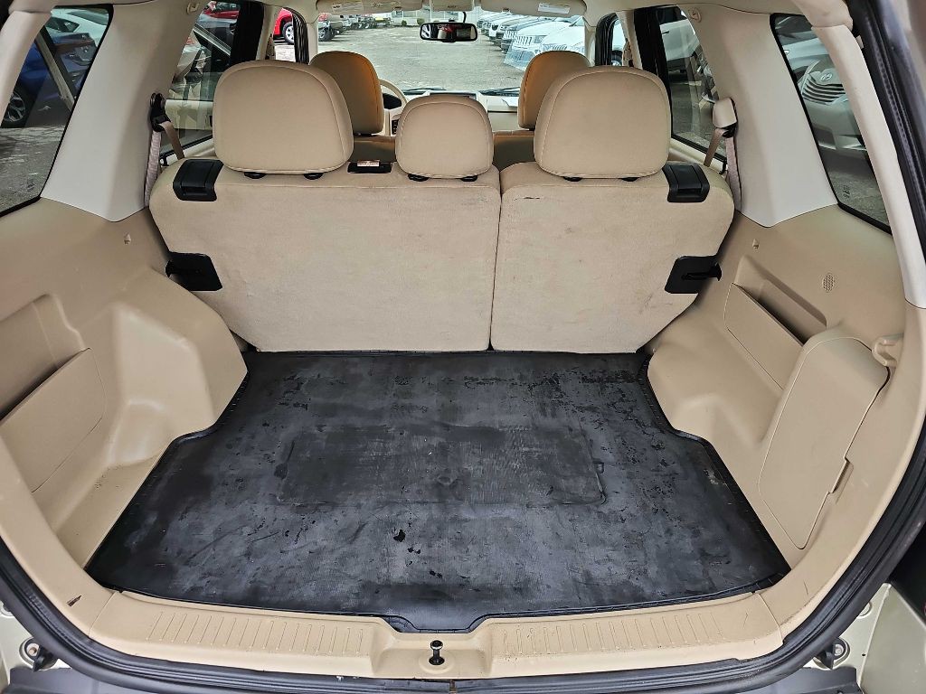 2011 Ford Escape Image 32