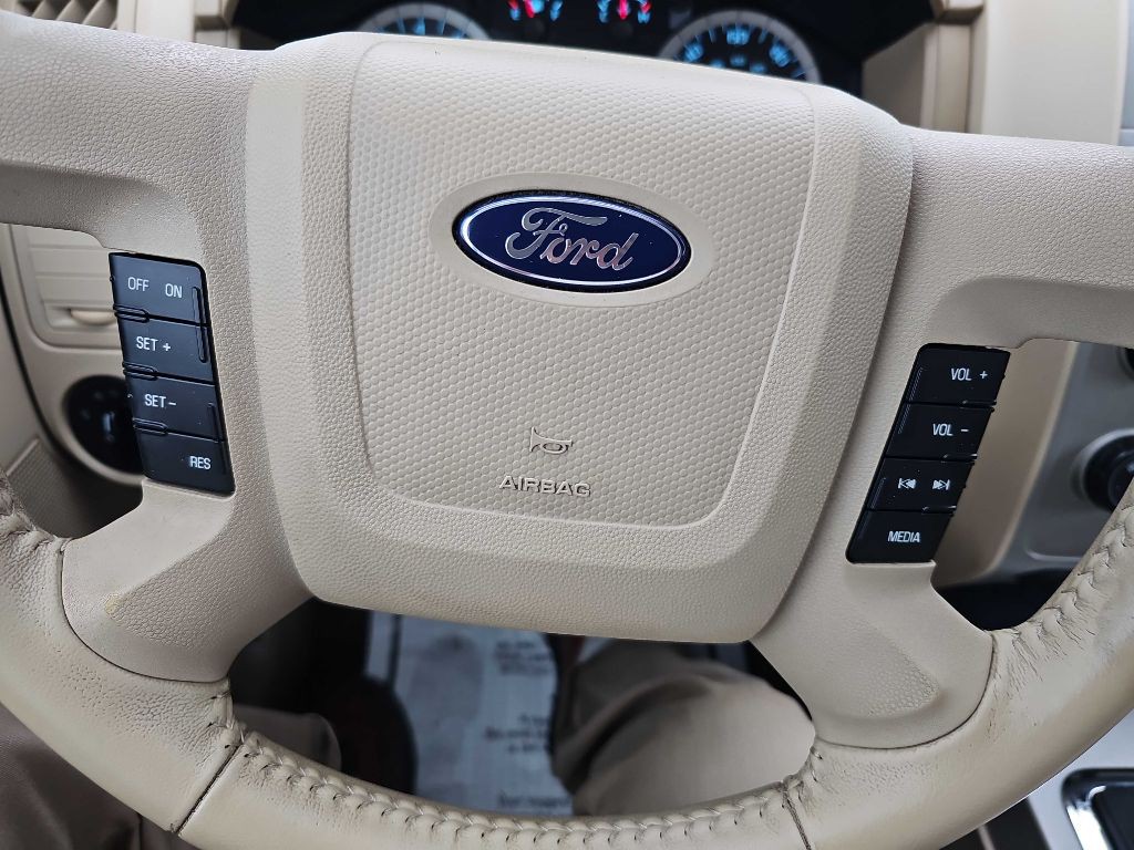 2011 Ford Escape Image 39