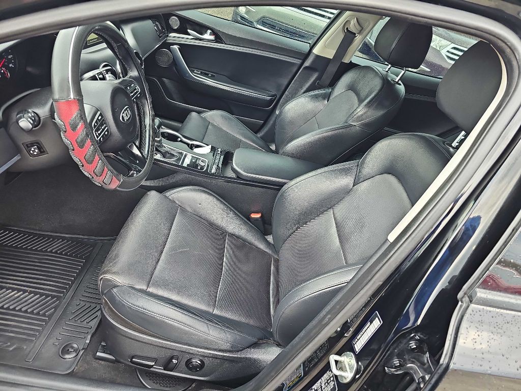 2019 Kia Stinger Image 28