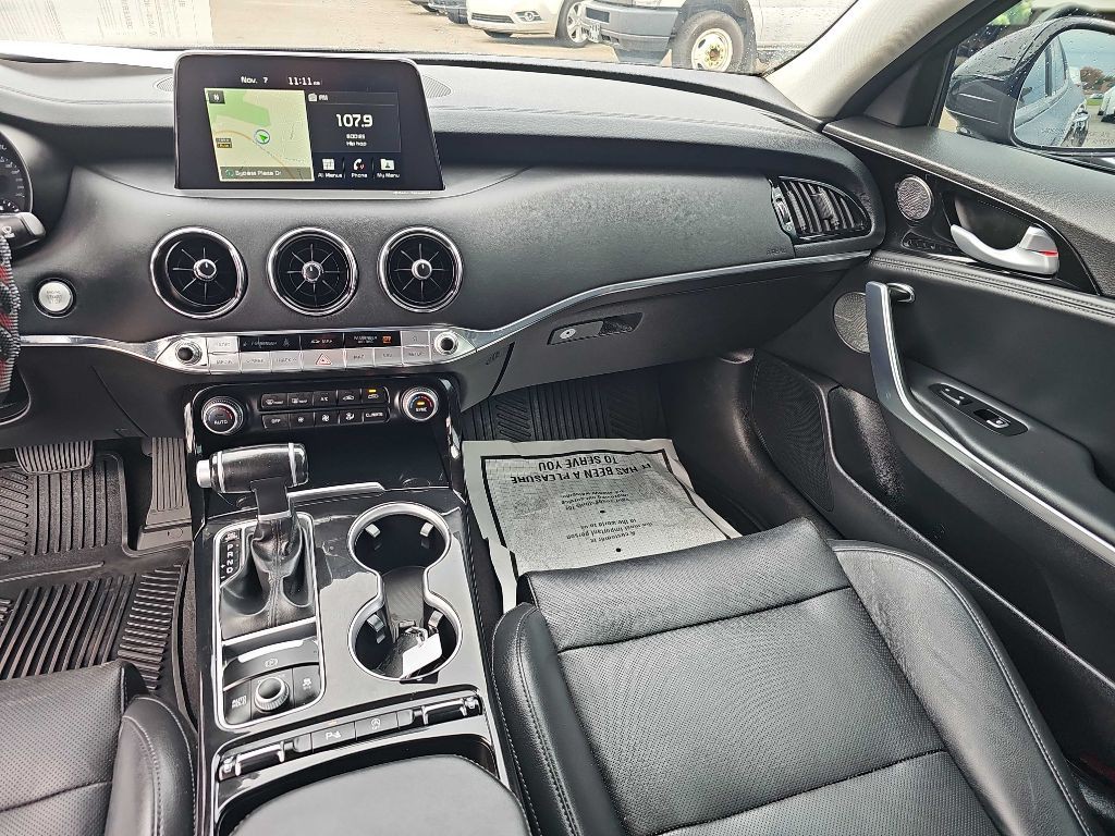 2019 Kia Stinger Image 38