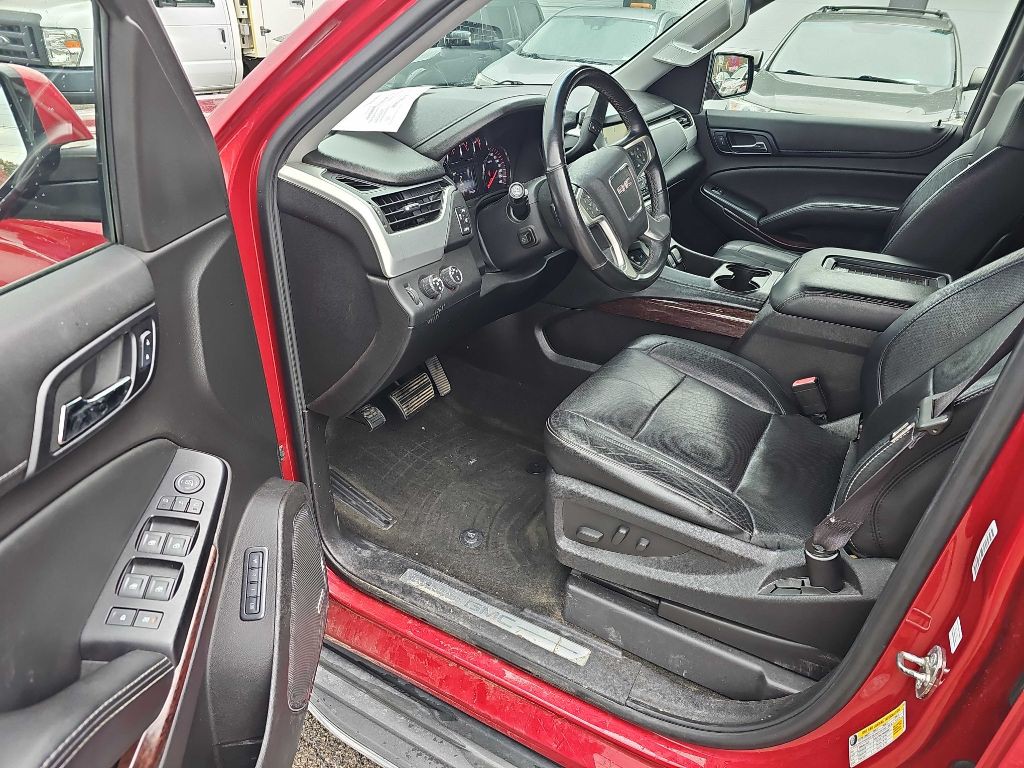 2015 GMC Yukon Image 25