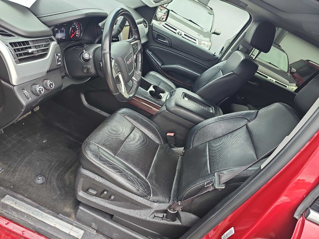 2015 GMC Yukon Image 26