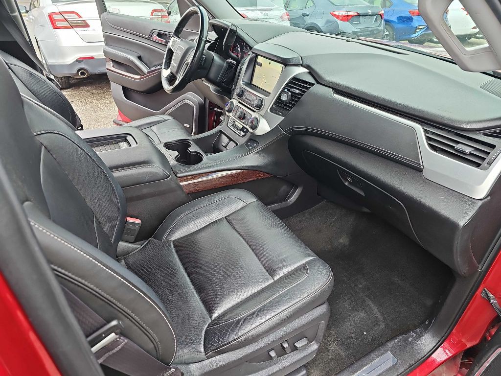 2015 GMC Yukon Image 29