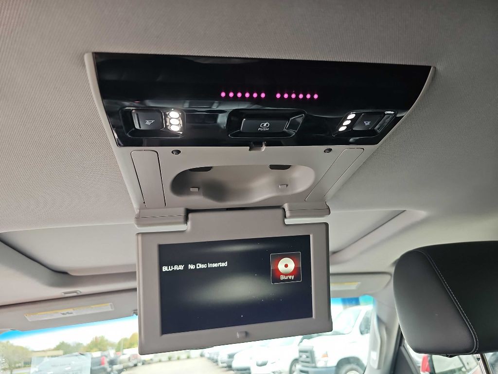 2015 GMC Yukon Image 40