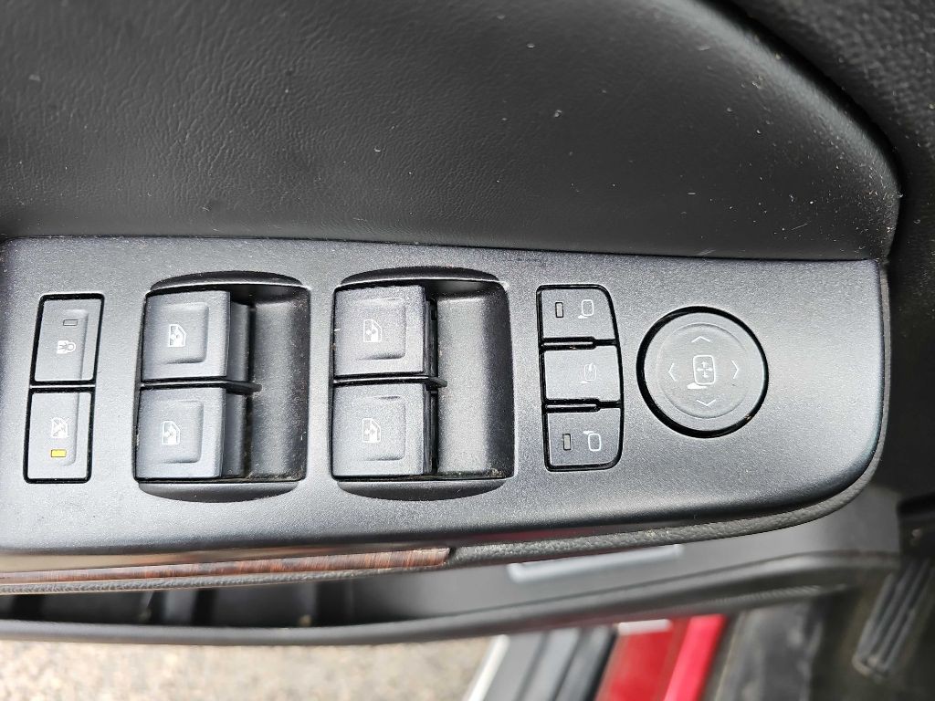 2015 GMC Yukon Image 46