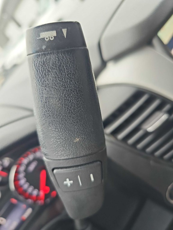 2015 GMC Yukon Image 58