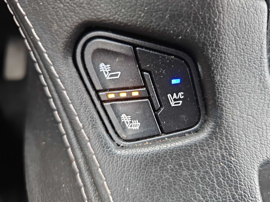 2015 GMC Yukon Image 59