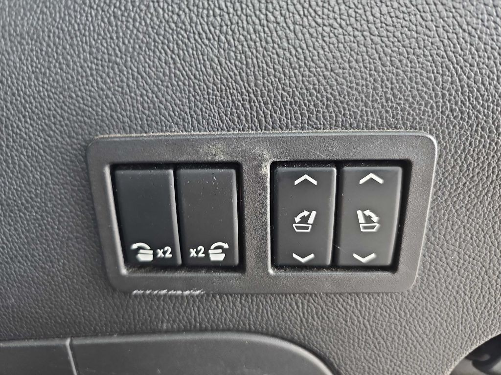 2015 GMC Yukon Image 84