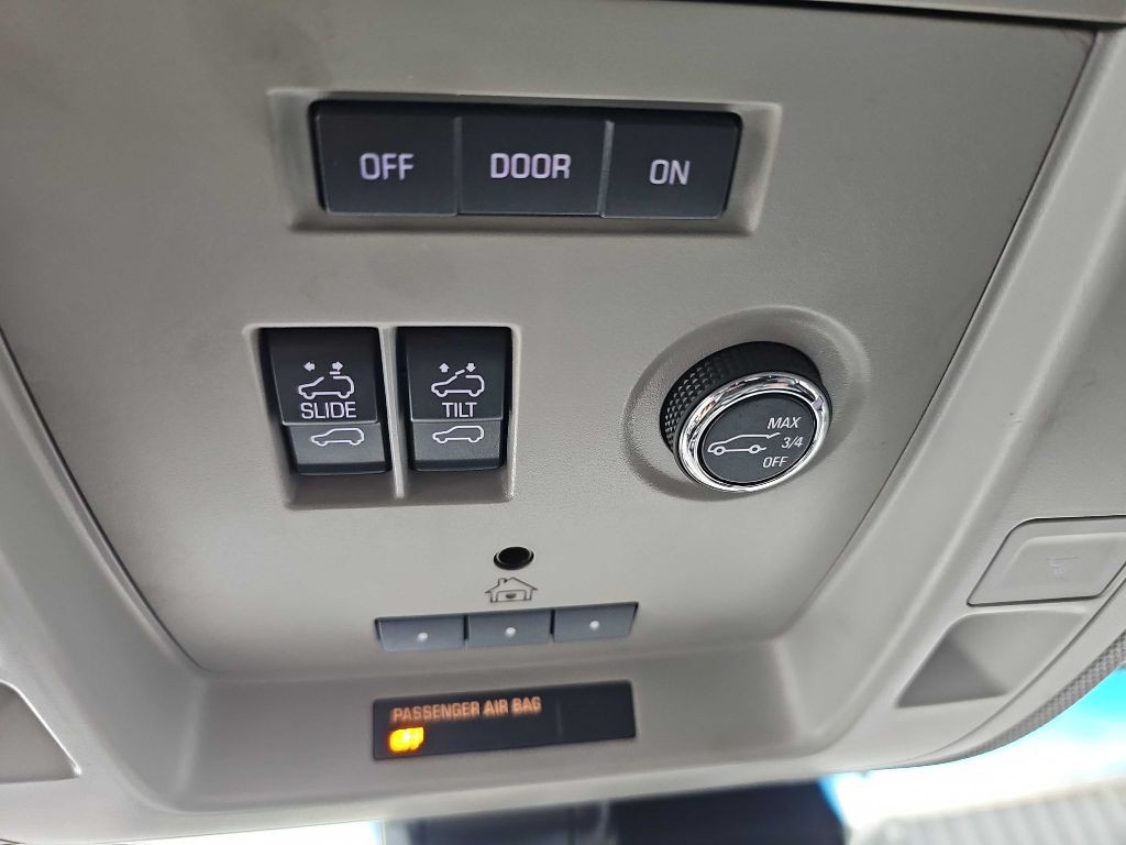 2015 GMC Yukon Image 122