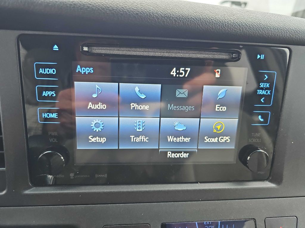 2016 Toyota Sienna Image 51