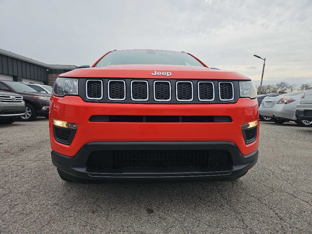 2017 Jeep Compass Image 4