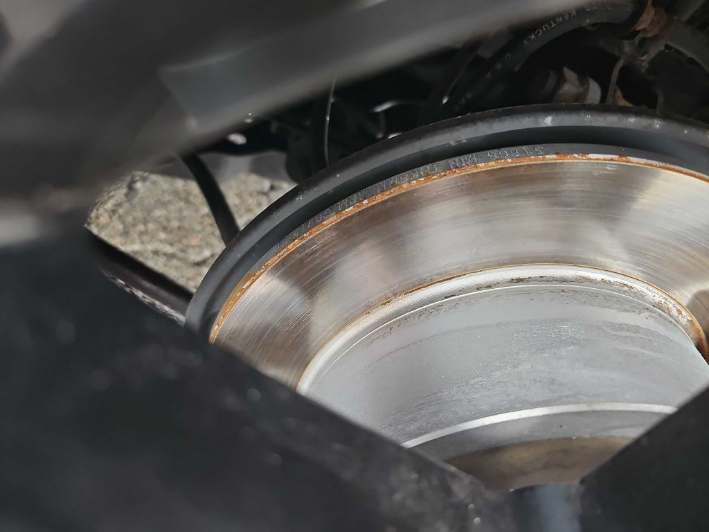 2016 Toyota Camry Image 18