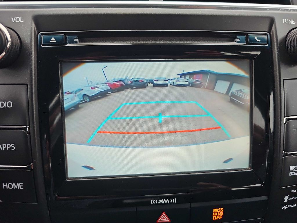 2016 Toyota Camry Image 51