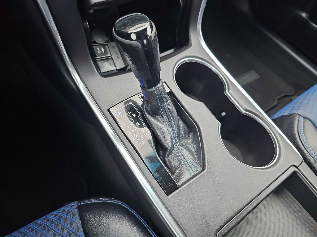 2016 Toyota Camry Image 55