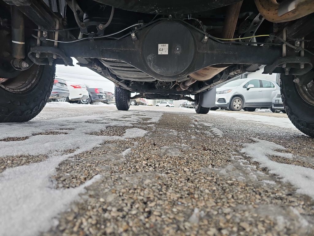 2015 Toyota Tacoma Image 18