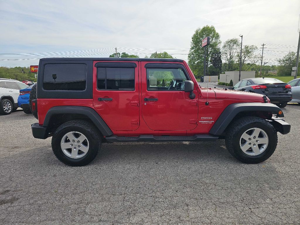 2011 Jeep Wrangler Unlimited Image 6