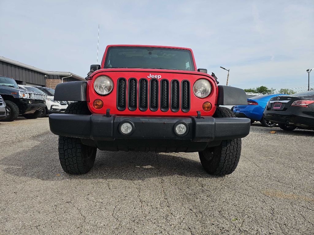2011 Jeep Wrangler Unlimited Image 10