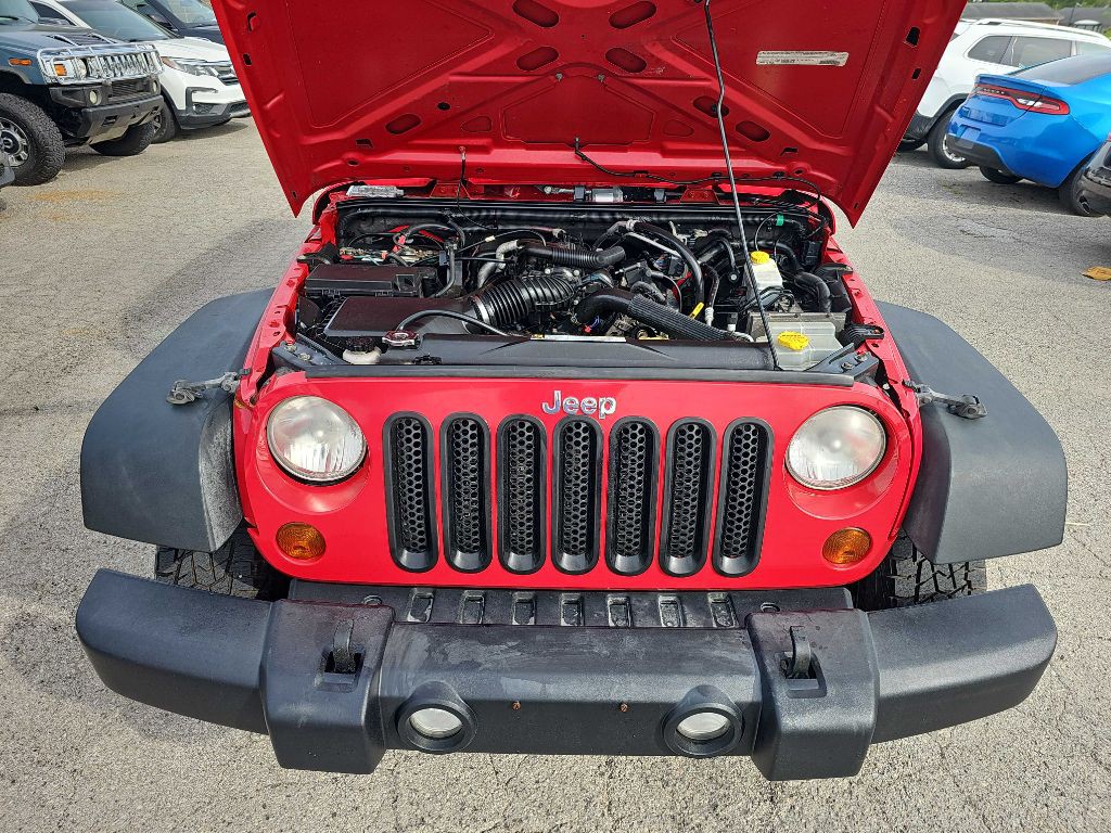 2011 Jeep Wrangler Unlimited Image 14