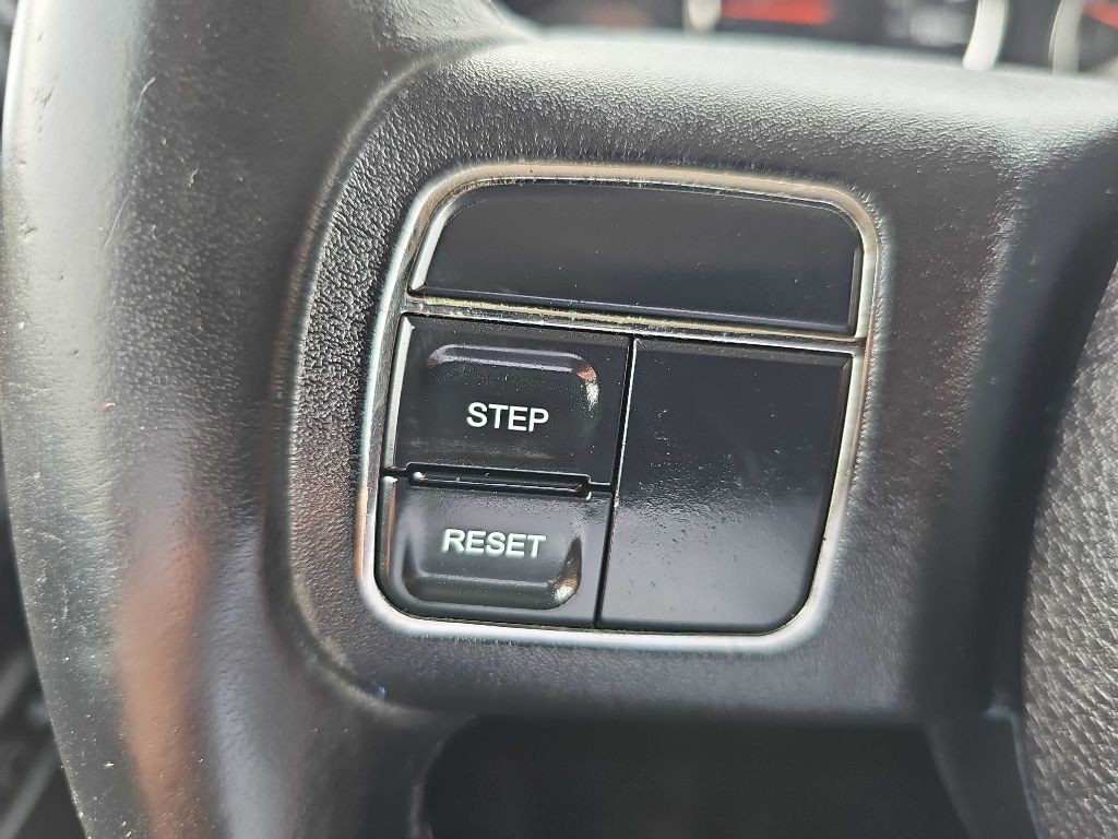 2011 Jeep Wrangler Unlimited Image 34