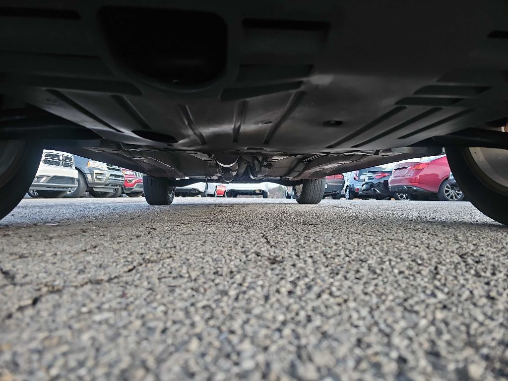 2015 Jeep Compass Image 16