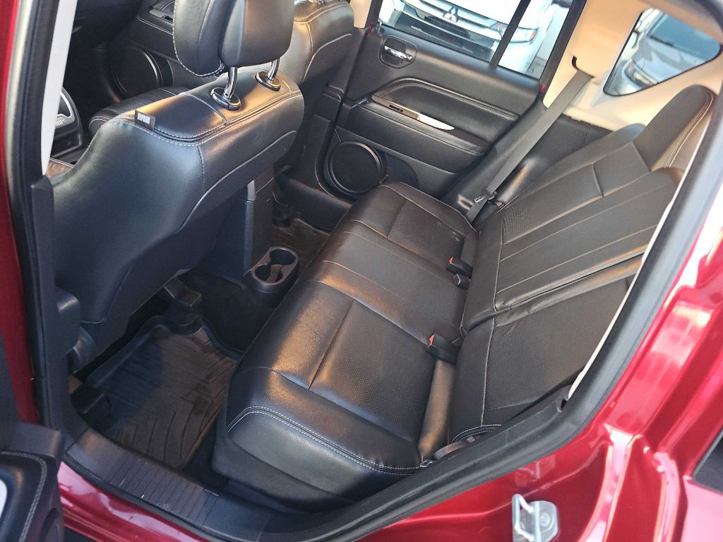 2015 Jeep Compass Image 23