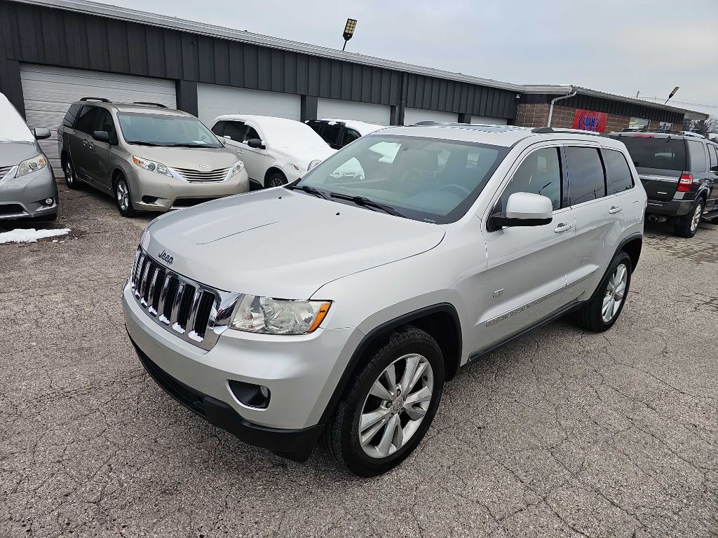2011 Jeep Grand Cherokee Image 4