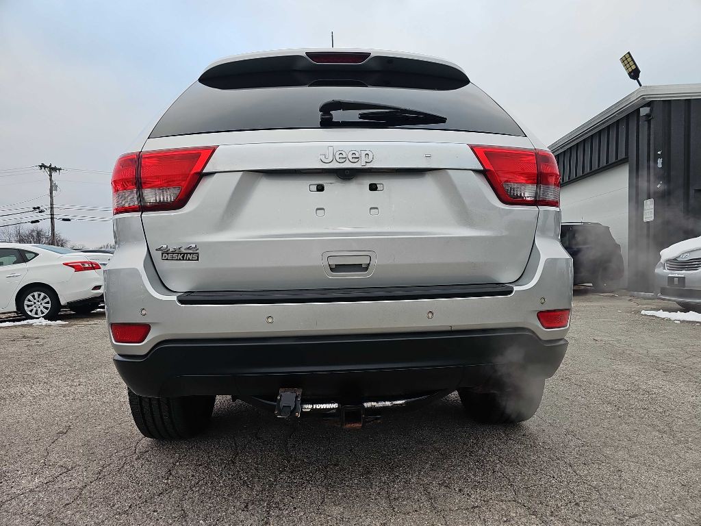 2011 Jeep Grand Cherokee Image 10