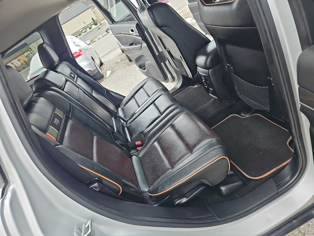 2011 Jeep Grand Cherokee Image 31