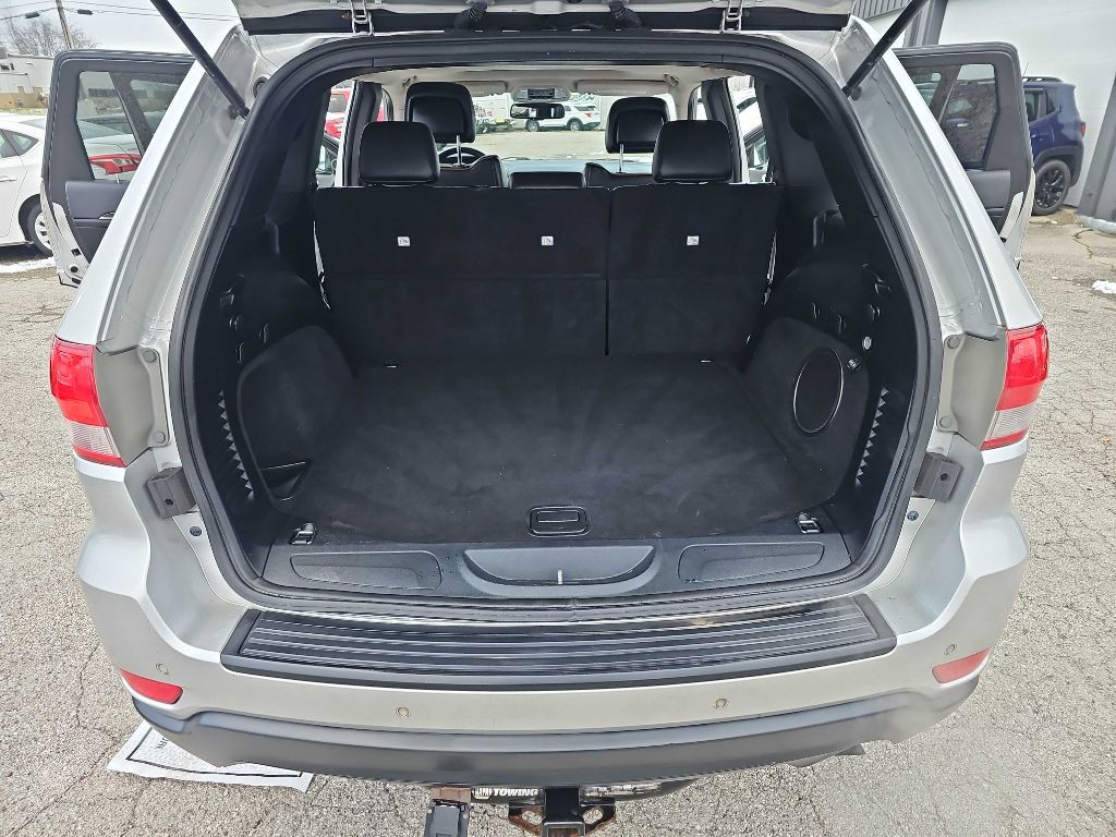 2011 Jeep Grand Cherokee Image 35